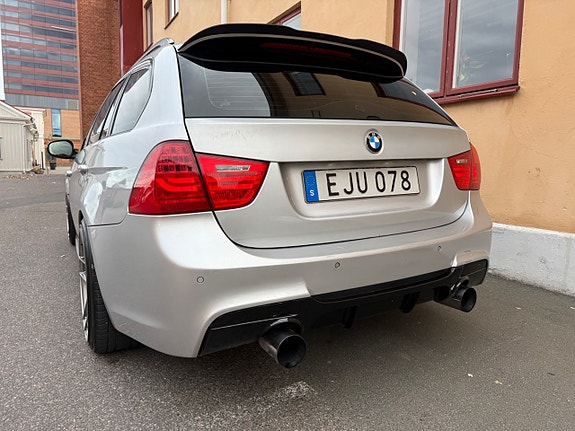BMW 330d 11 of 24