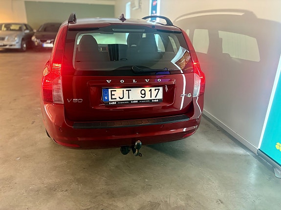 Volvo V50 9 of 22