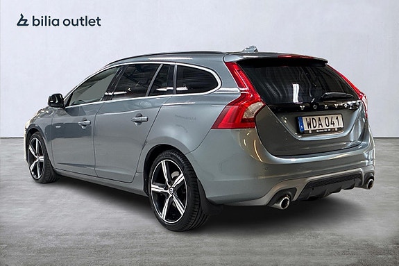 Volvo V60 8 of 22
