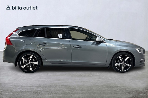 Volvo V60 5 of 22