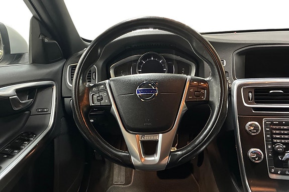 Volvo V60 16 of 22