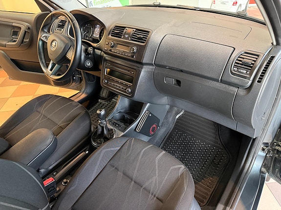 Skoda Fabia 14 of 26