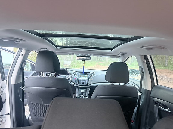 Hyundai i40 3 of 5