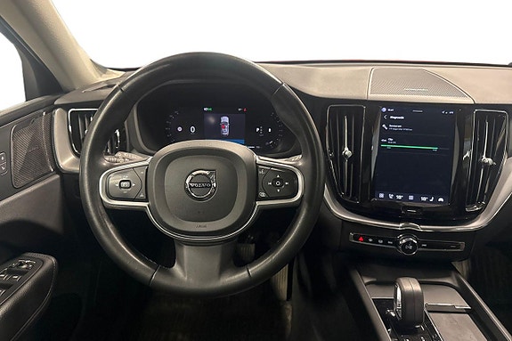 Volvo XC60 10 of 29