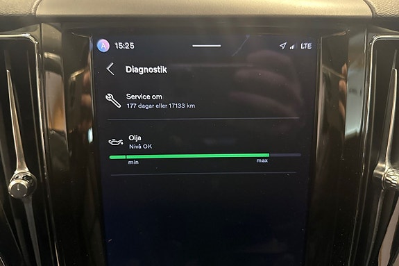 Volvo XC60 24 of 29