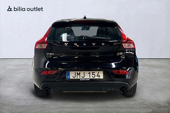 Volvo V40 7 of 19
