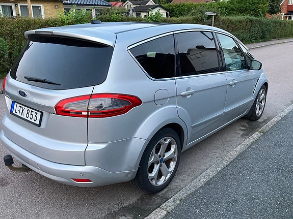 Ford S-MAX 4 of 10