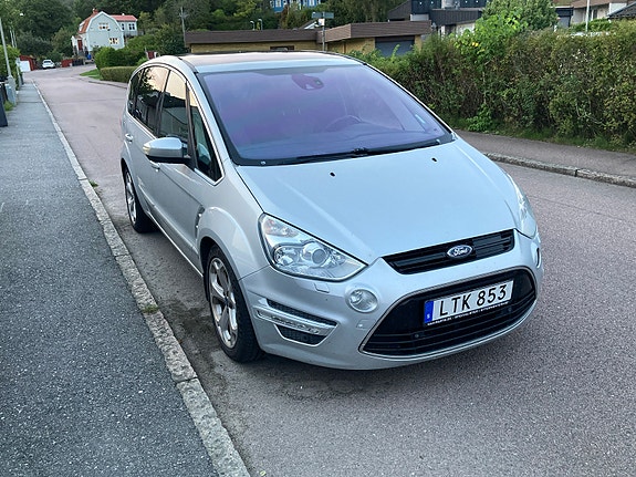 Ford S-MAX 2 of 10
