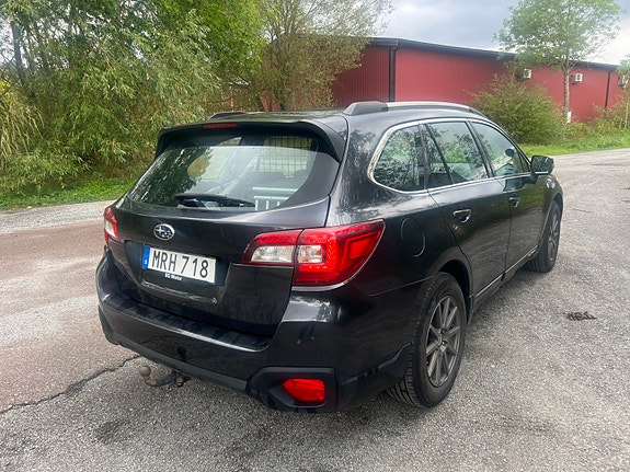 Subaru Outback 7 of 7