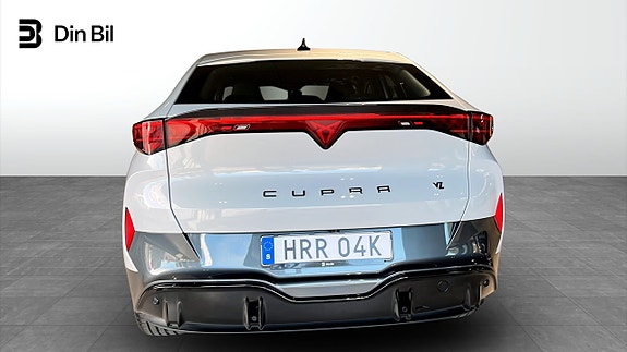 Cupra Tavascan 5 of 12