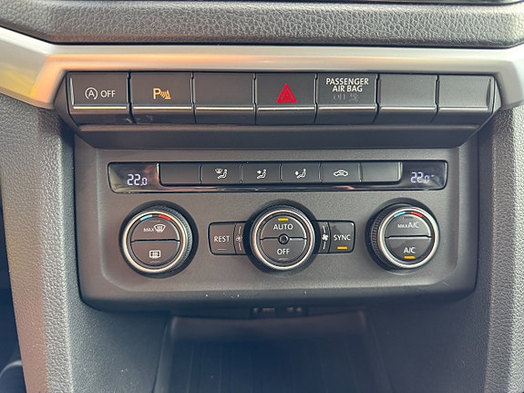 Volkswagen Amarok 22 of 27