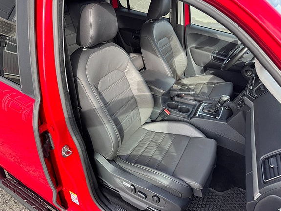 Volkswagen Amarok 14 of 27