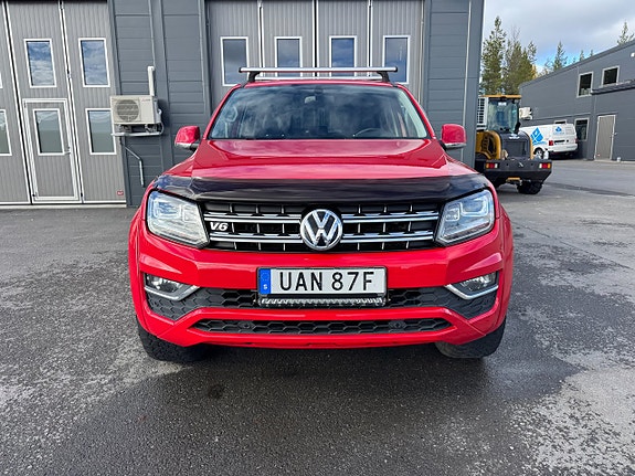 Volkswagen Amarok 8 of 27