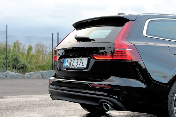 Volvo V60 23 of 30