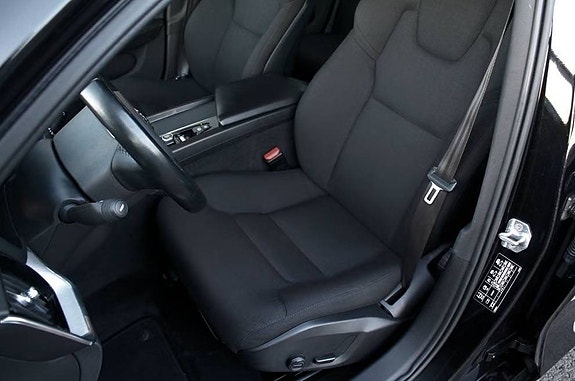 Volvo V60 28 of 30