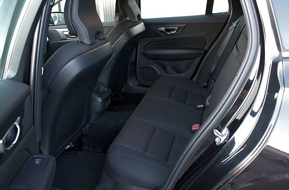 Volvo V60 29 of 30