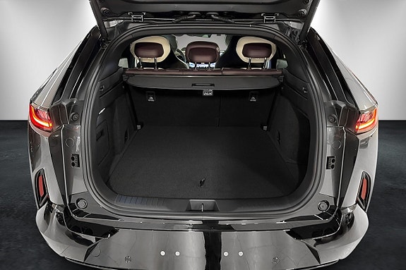 Mazda CX-6e 6 of 12