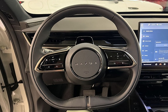 Mazda CX-6e 9 of 10