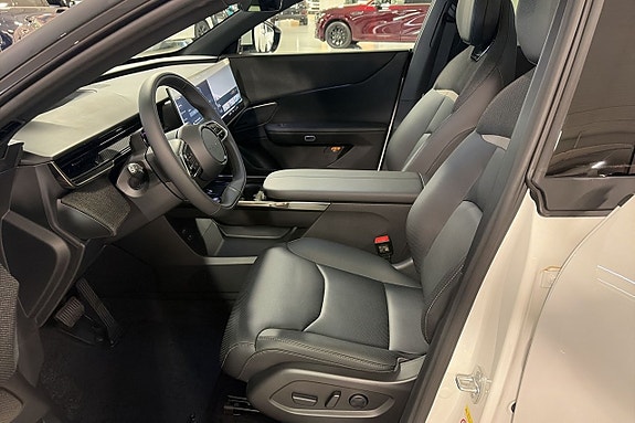 Mazda CX-6e 8 of 10