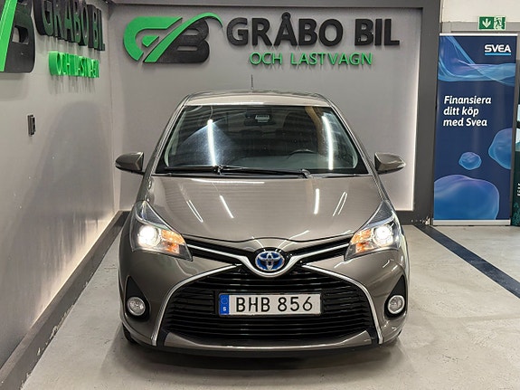 Toyota Yaris 4 of 19