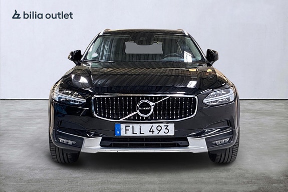 Volvo V90 Cross Country 3 of 28