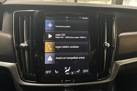 Volvo V90 Cross Country 19 of 28