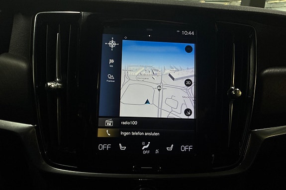 Volvo V90 Cross Country 17 of 28