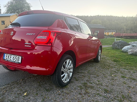 Suzuki Swift 4 of 17