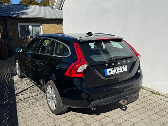 Volvo V60 5 of 5