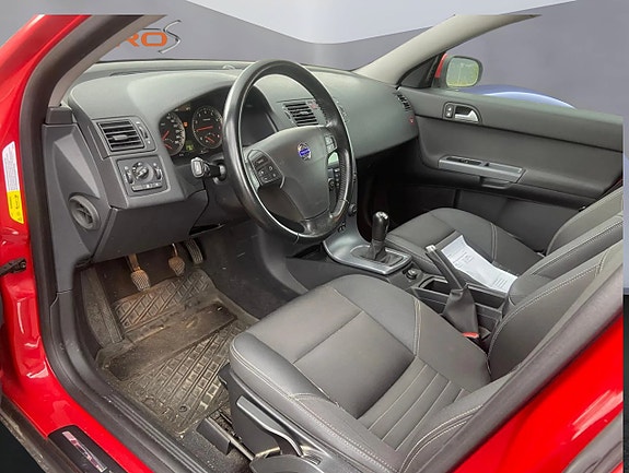 Volvo V50 6 of 7