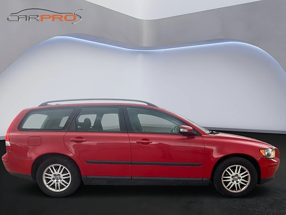 Volvo V50 5 of 7