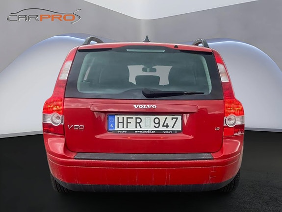 Volvo V50 4 of 7