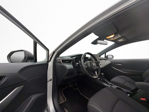 Toyota Corolla 9 of 30
