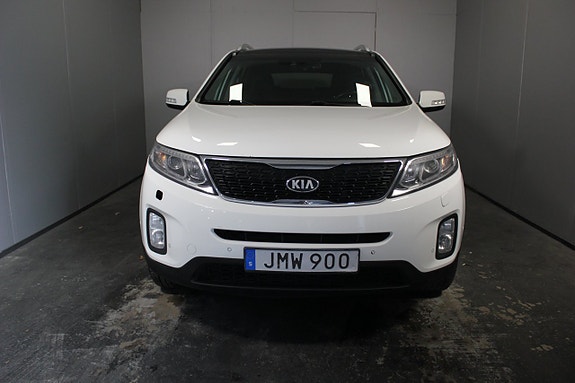 Kia Sorento 5 of 30