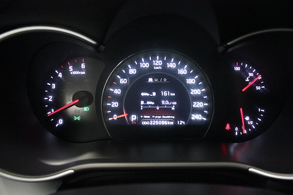 Kia Sorento 23 of 30