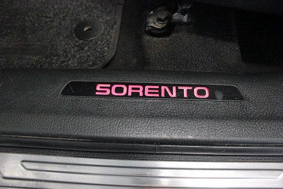 Kia Sorento 13 of 30
