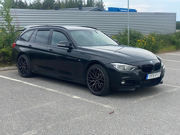 BMW 320d 2 of 2