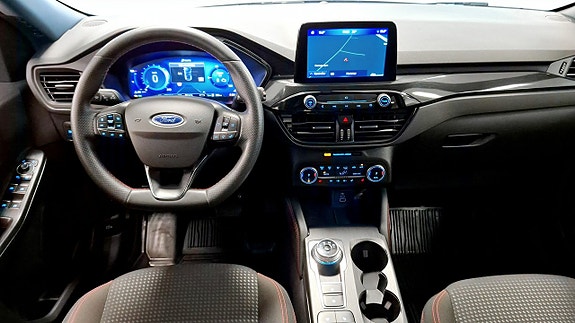 Ford Kuga 4 of 12