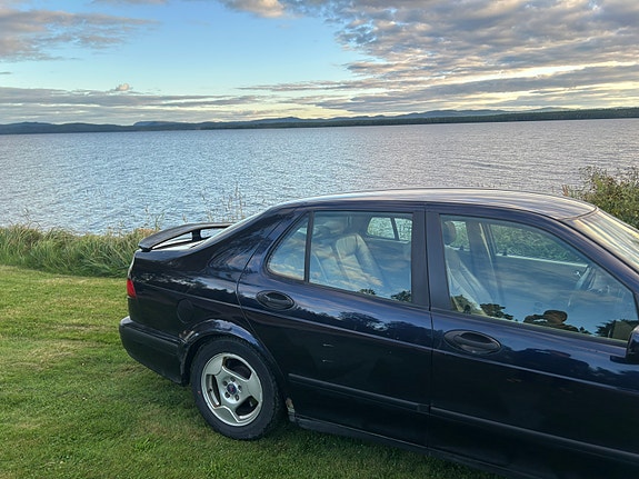 Saab 9-5 8 of 13