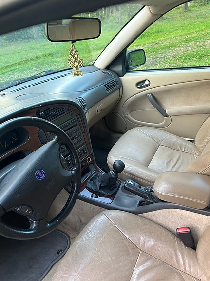 Saab 9-5 6 of 13