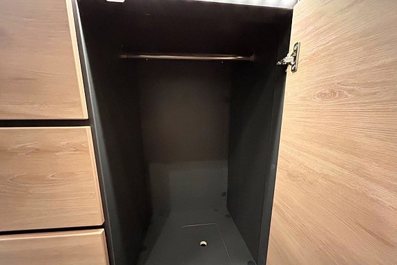 Knaus BOXLIFE 600 MQ POP-UP AUTOMAT ADAPTIV FARTHÅLLARE DIESELVÄRMARE PLATINUM SELECTION 2027 24 of 30