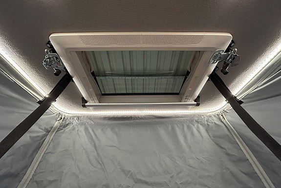 Knaus BOXLIFE 600 MQ POP-UP AUTOMAT ADAPTIV FARTHÅLLARE DIESELVÄRMARE PLATINUM SELECTION 2027 11 of 30
