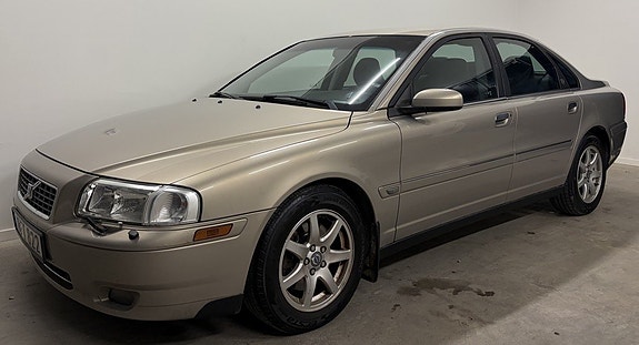Volvo S80 4 of 11