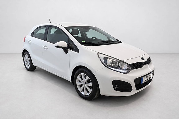 Kia Rio 3 of 17
