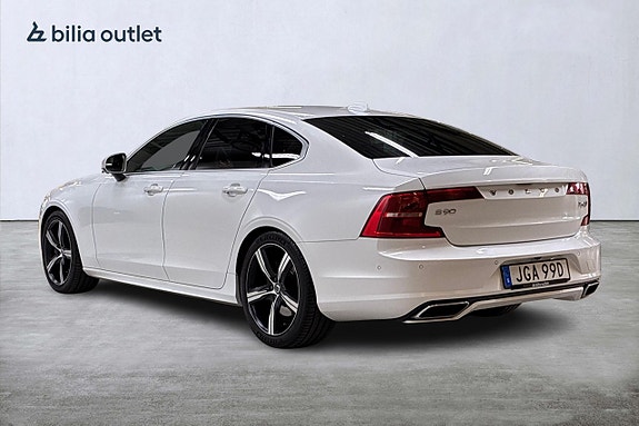 Volvo S90 8 of 29