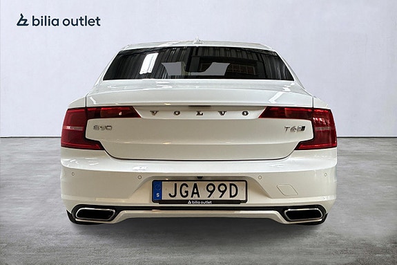 Volvo S90 7 of 29