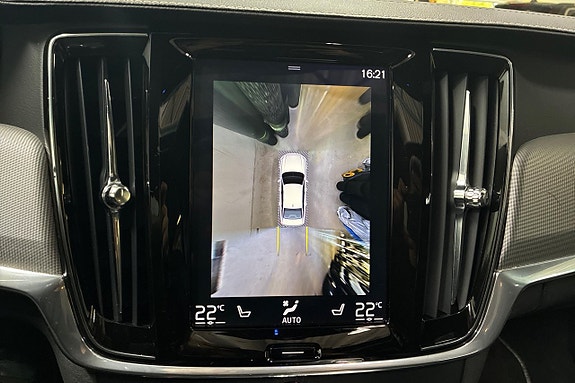 Volvo S90 19 of 29