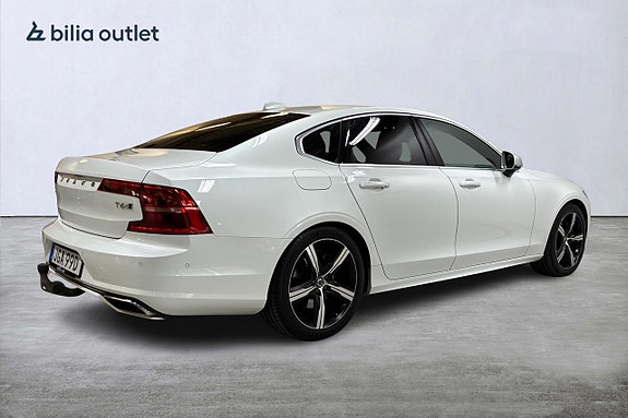 Volvo S90 6 of 29