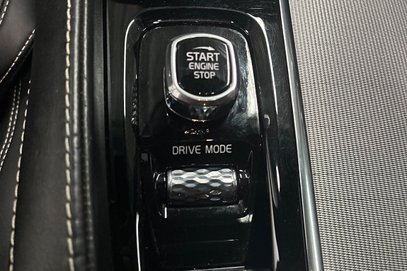 Volvo S90 22 of 29