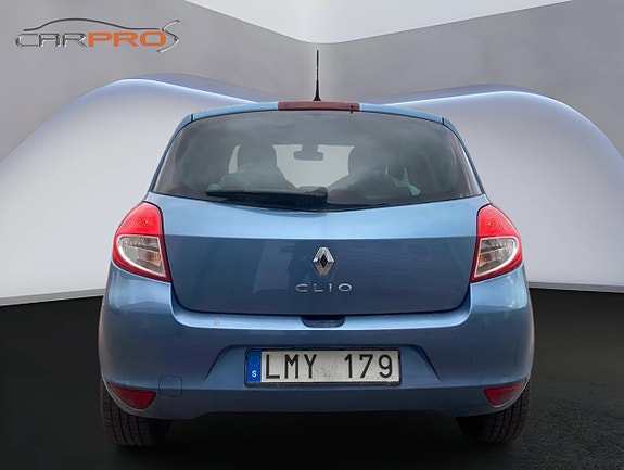 Renault Clio 3 of 10